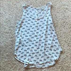 LOFT Bicycle Shirt w/Button Down Back 🤍